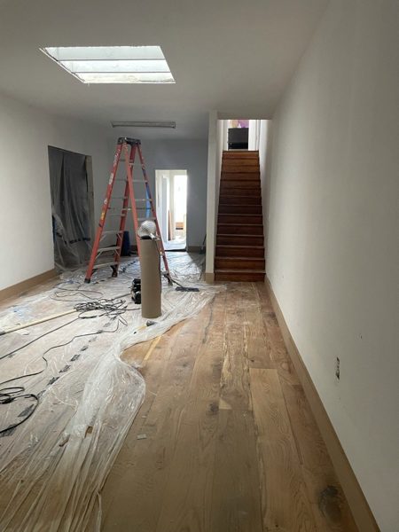 Old floor coming up — Los Angeles, 2022
